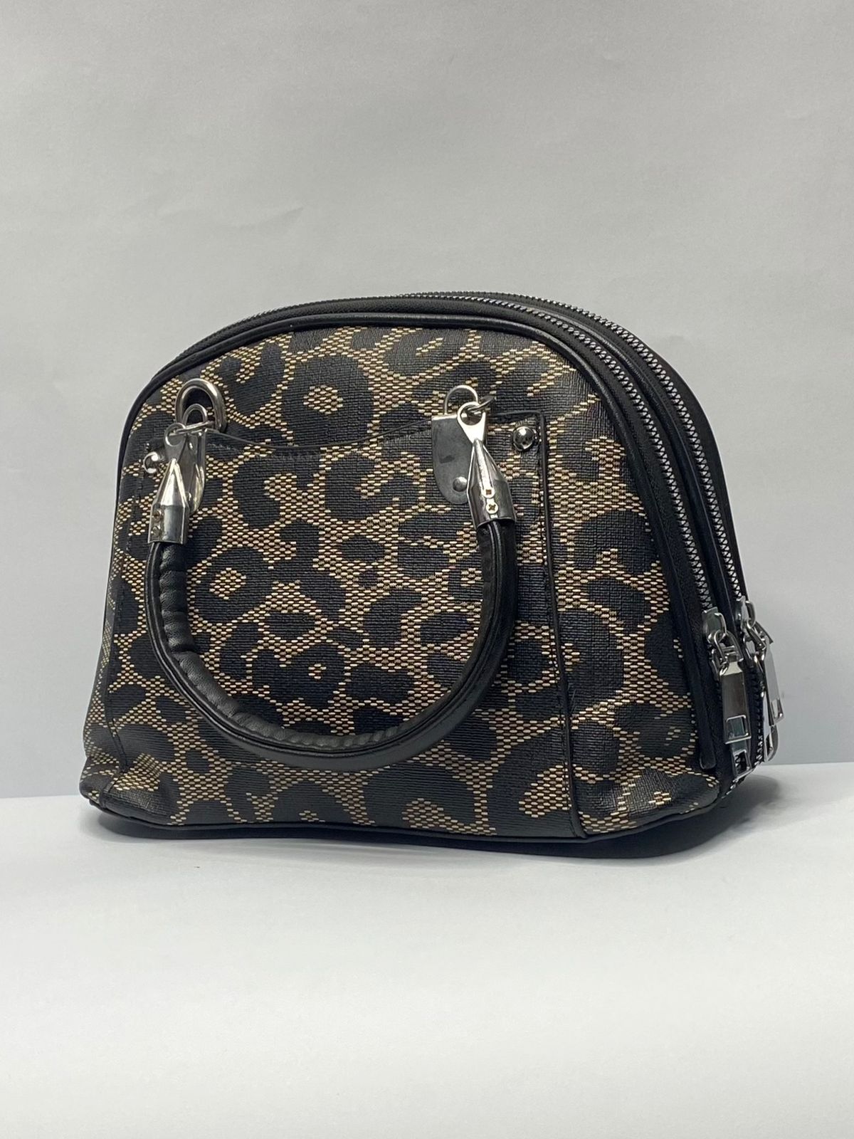 Leopard Print Handbag (BLACK & BROWN)